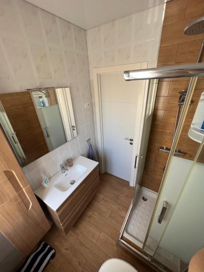 Genuar Apartments Malaga Center. Free Parking ภายนอก รูปภาพ