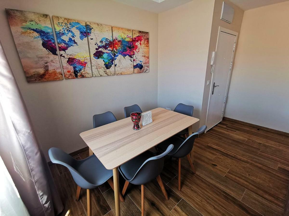 Genuar Apartments Malaga Center. Free Parking ภายนอก รูปภาพ